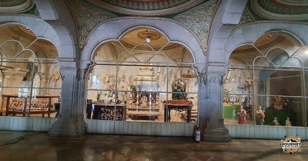 Different Types of Ancient Decore in Mysore Palce